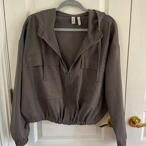 Cropped Zella activewear jacket